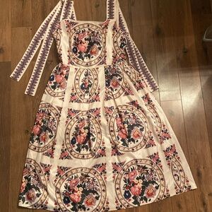 🥂Silk effect midi dress for a special event